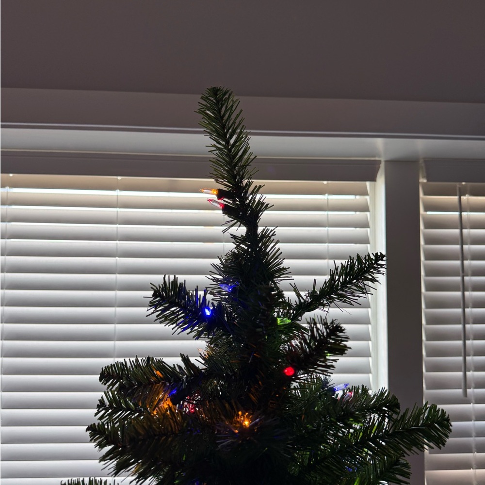 Holiday Time Silver LED Star Tree Topper - Picture 5 of 5
